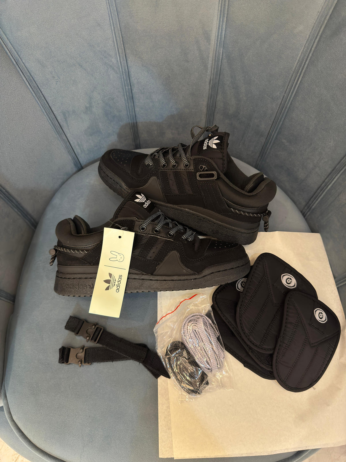 ADIDAS  FORUM BAD BUNNY BLACK