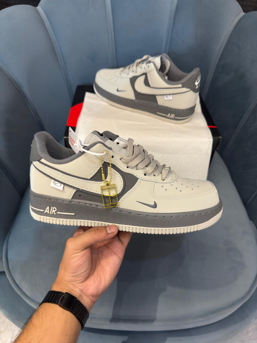 NIKE AIRFORCE 1 EPIC GREY