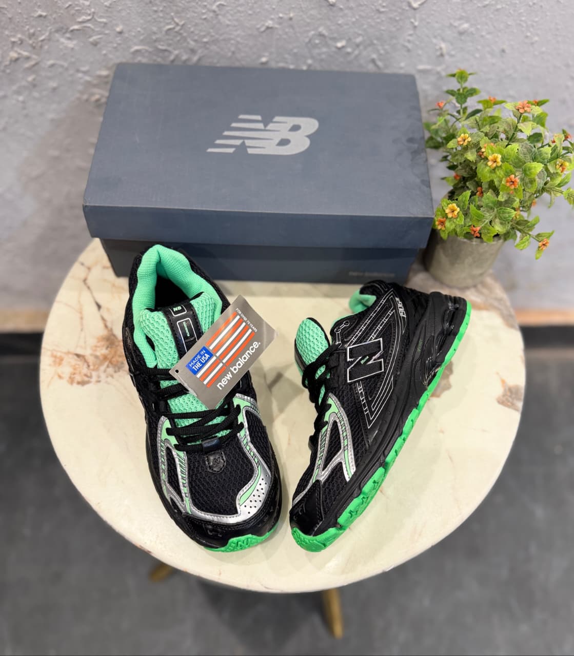 NEW BALANCE 1906 METALLIC GREEN