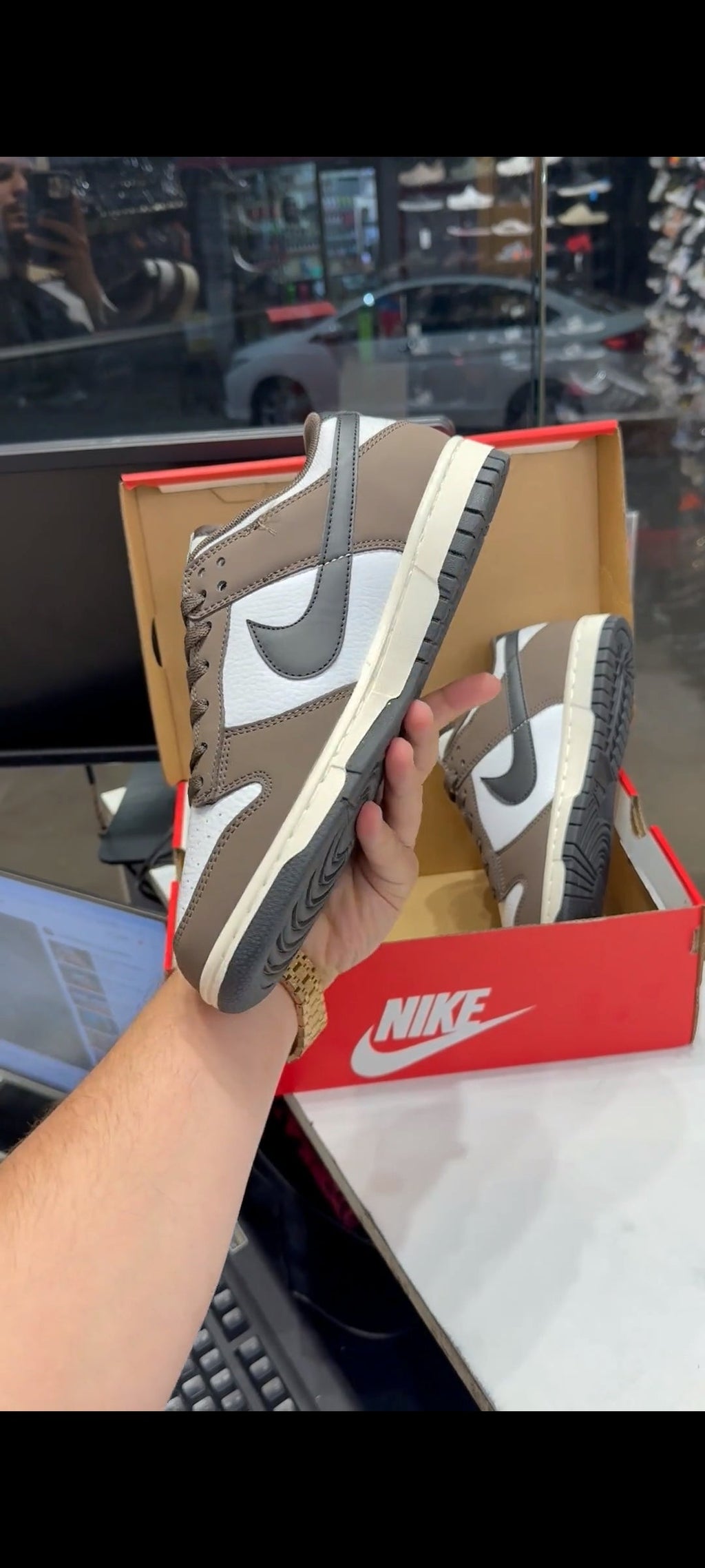 NIKE SB DUNK BROWN BLACK TICK