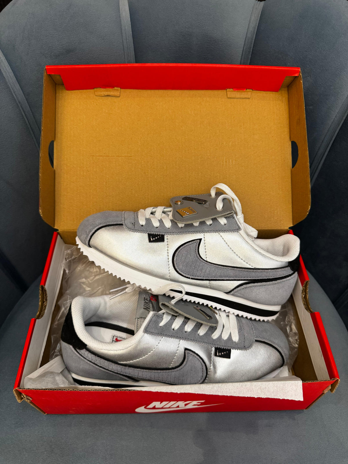 NIKE CORTEZ ALL PETALS UNITED GREY