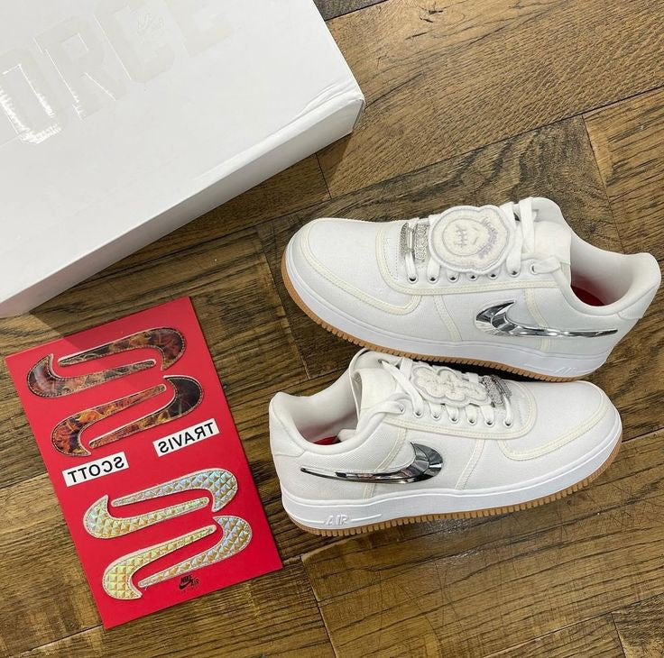 NIKE AIRFORCE 1 LOW X TRAVIS SCOTT SAIL
