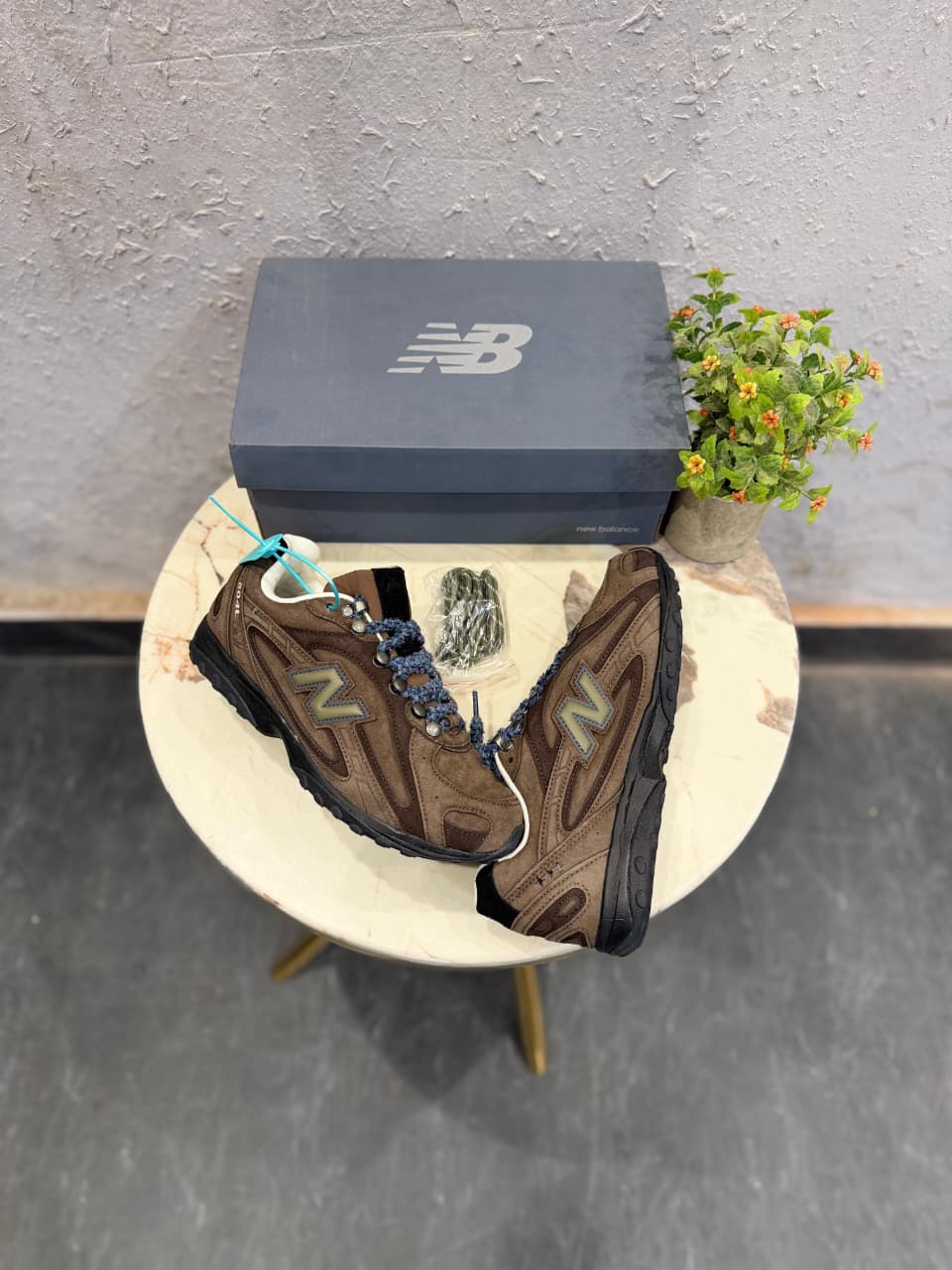 NEW BALANCE 204L BROCCOLI
