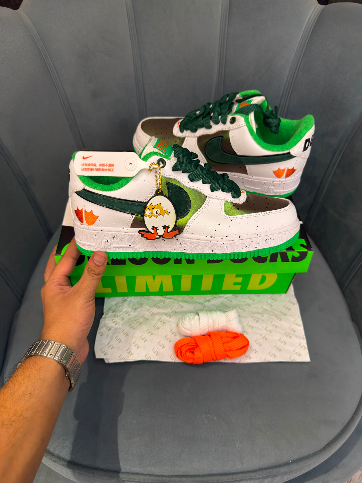 NIKE AIRFORCE x DOAF "EGG OR DUCK"