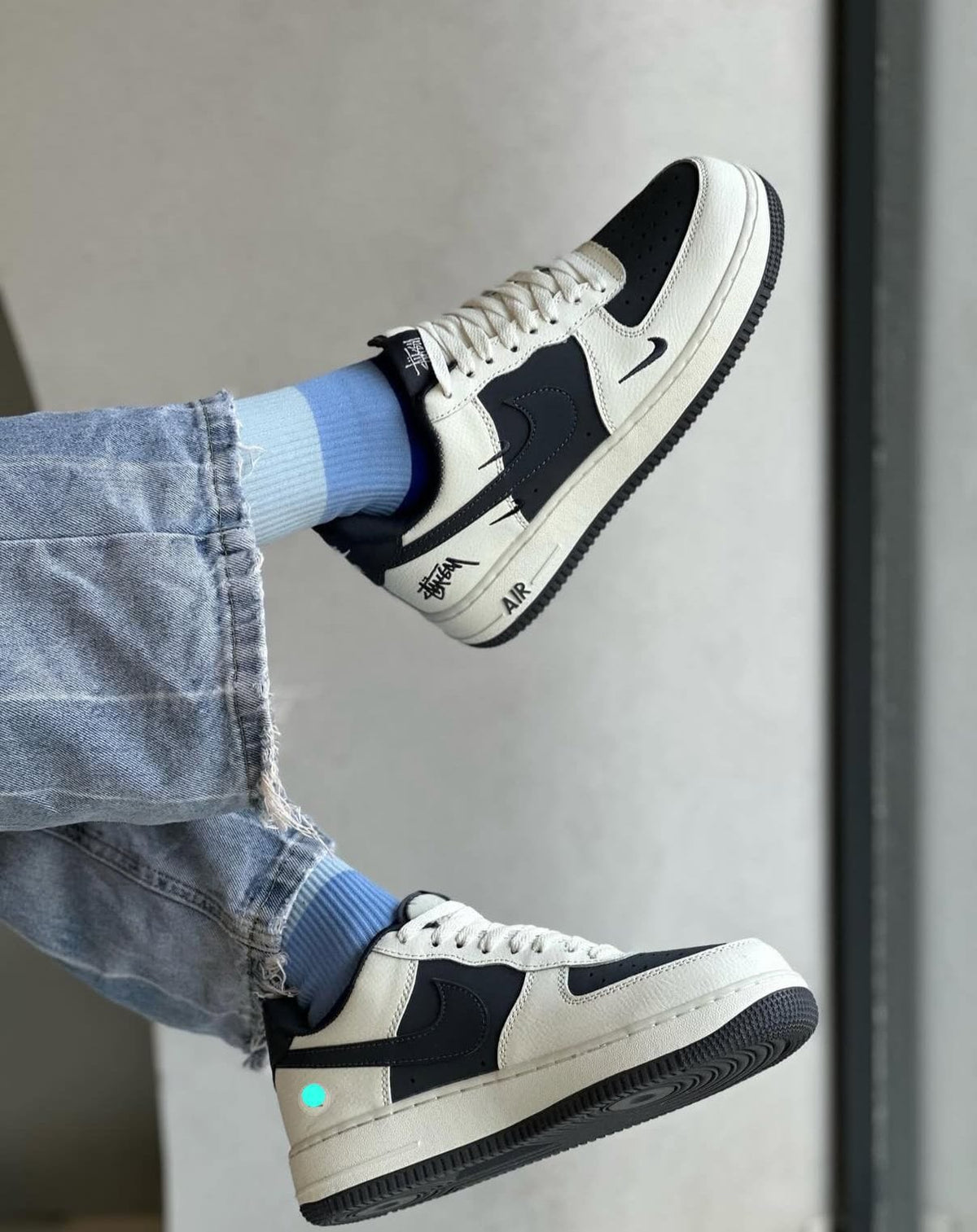 NIKE AIRFORCE CUSTOM X STUSSY