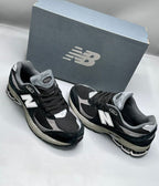 NEW BALANCE 2002R SHADOW BLACK