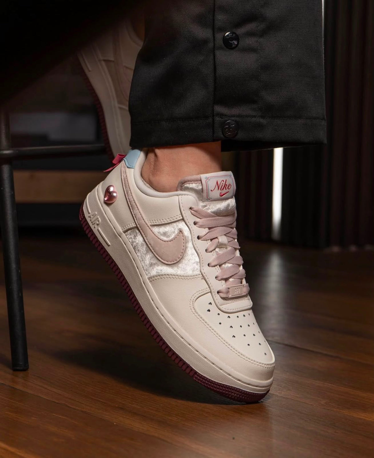 NIKE AIRFORCE 1 LOW VALENTINE DAY 2026
