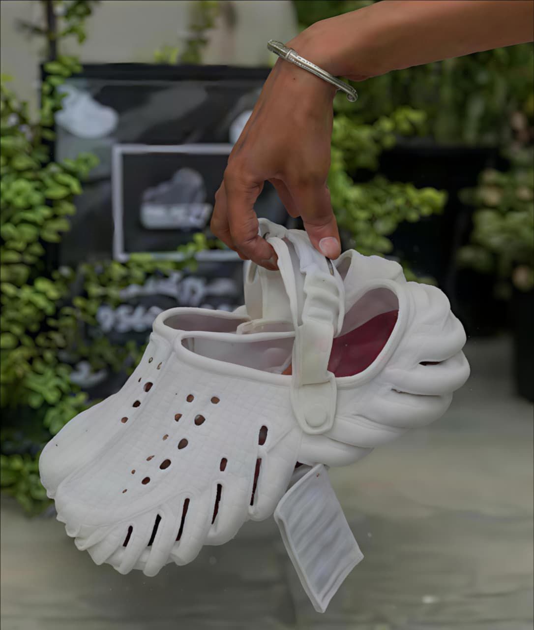 CROCS ECHO CLOG