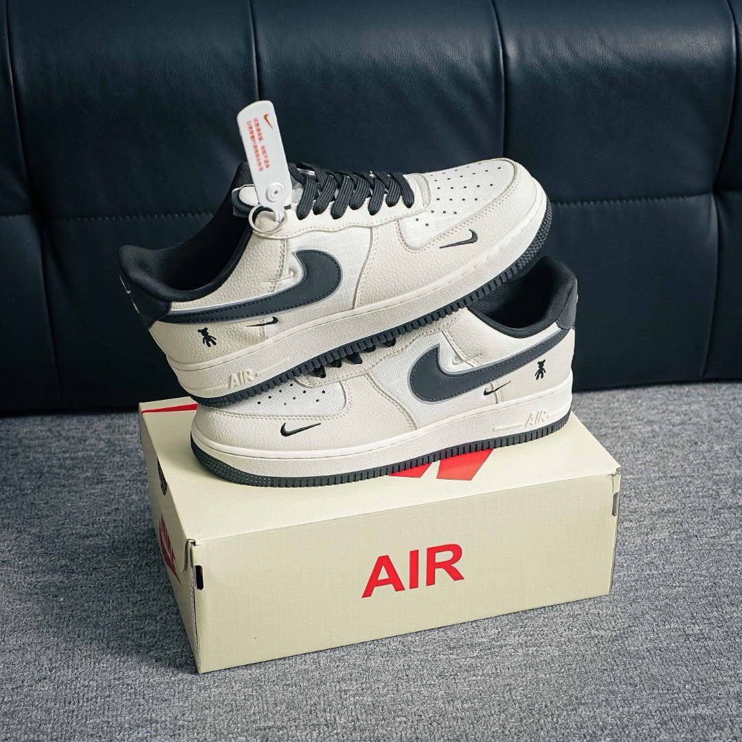 NIKE AIRFORCE 1 VIOLENT BEAR JOINT LINEN BLACK BEIGE