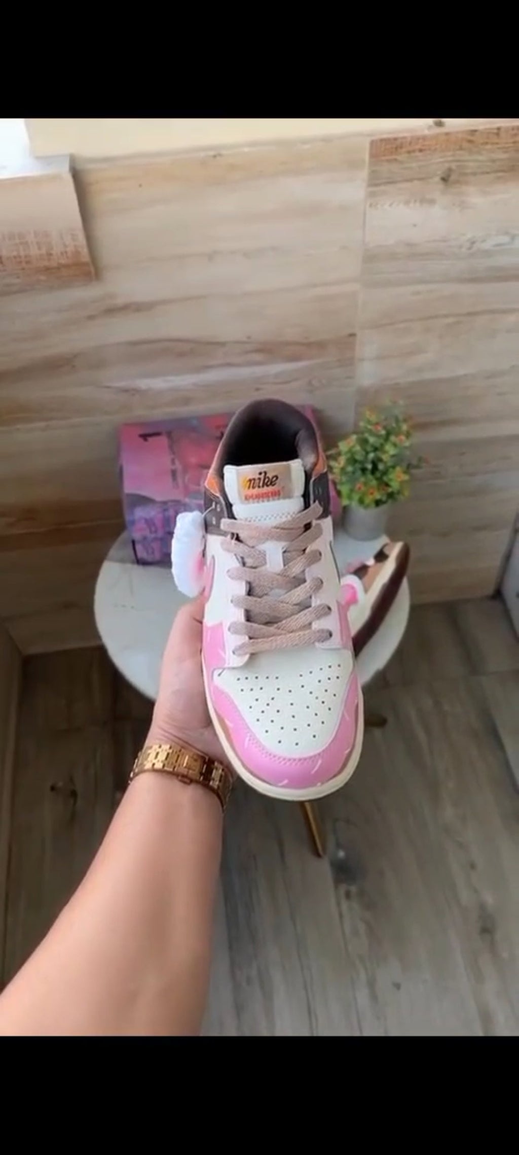 NIKE SB DUNK WHAT THE DUNKIN DONUT
