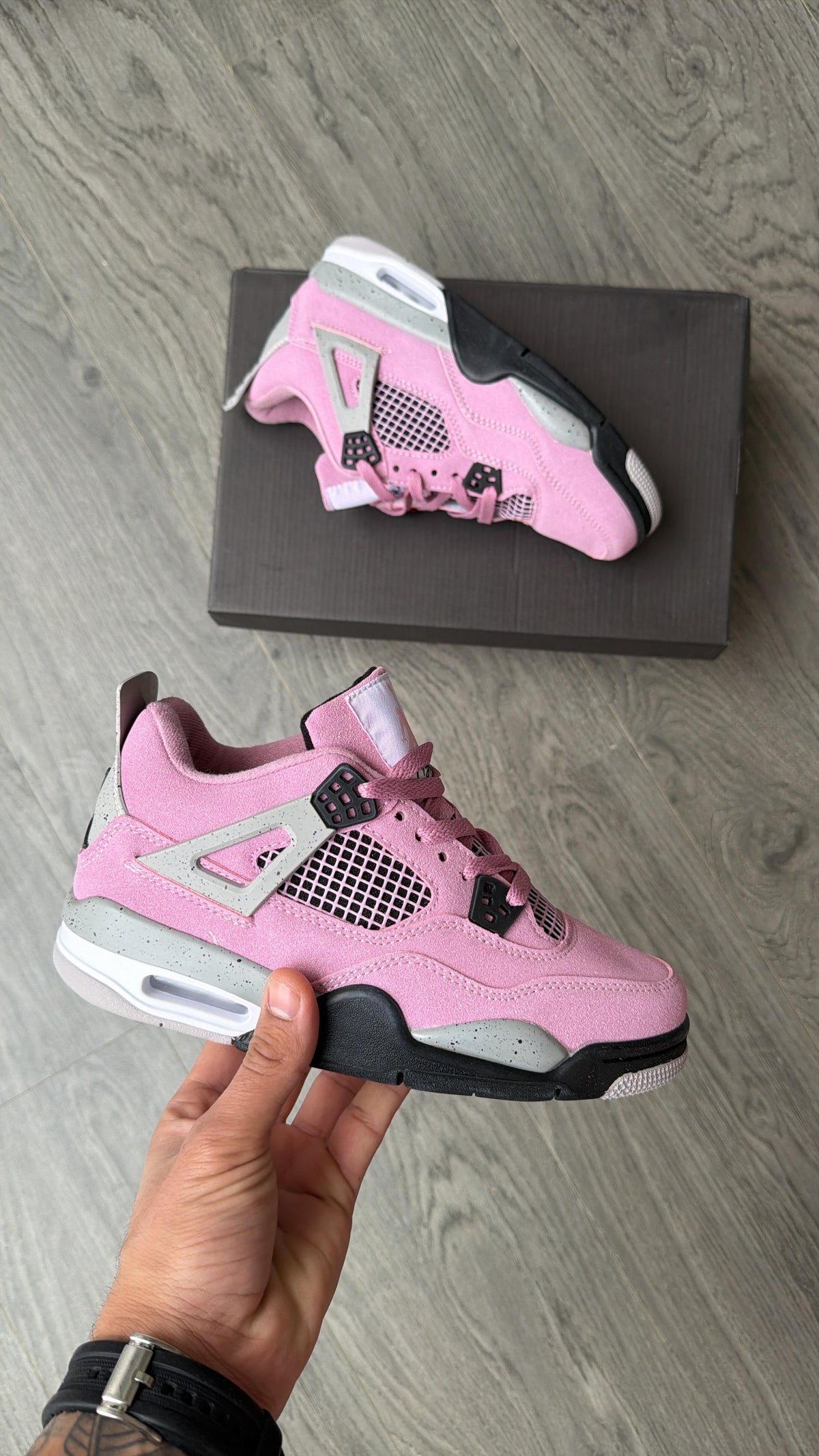 AIR JORDAN RETRO 4