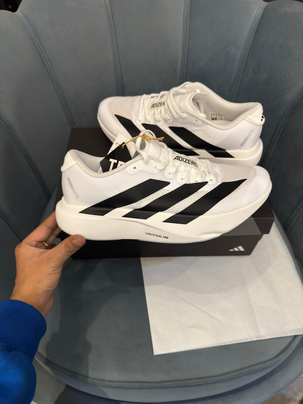 ADIDAS ADIZERO EVO SL