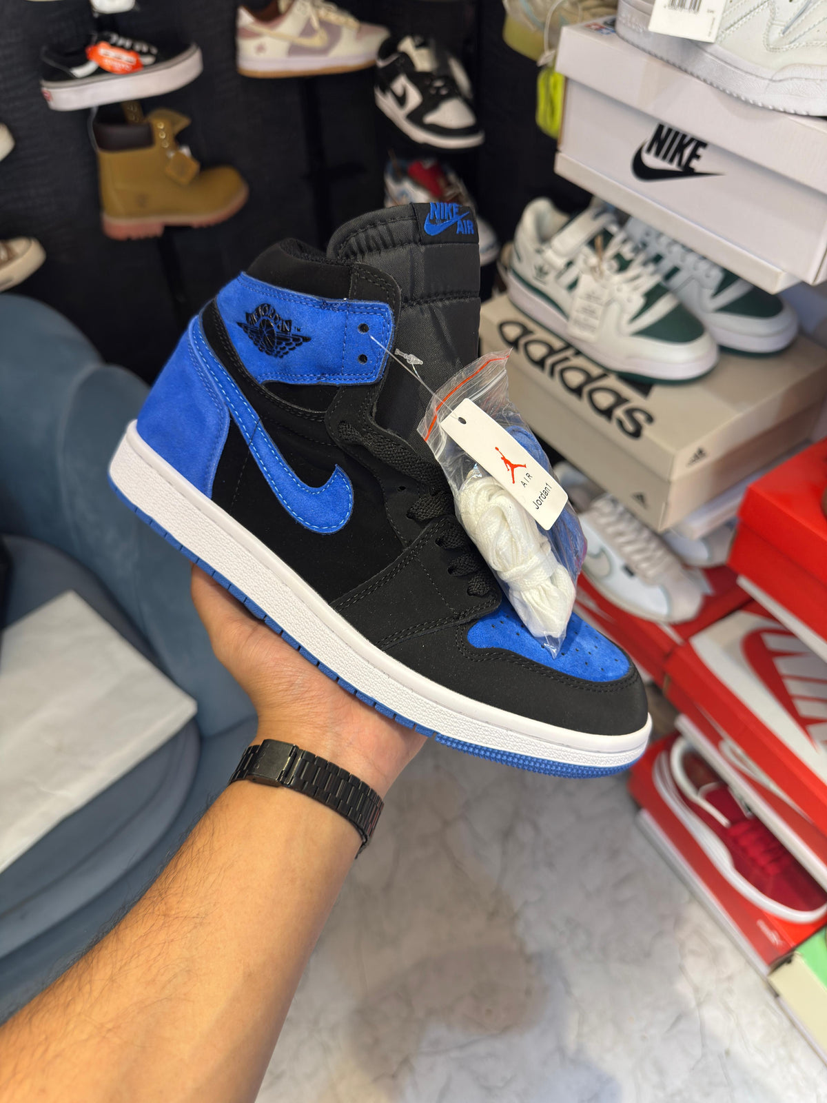 AIR JORDAN RETRO  1 HIGH ROYAL  REIMAGINED