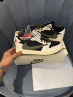 JORDAN TRAVIS SCOTT NOIRE