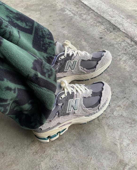 NEW BALANCE 2002R RAIN CLOUD