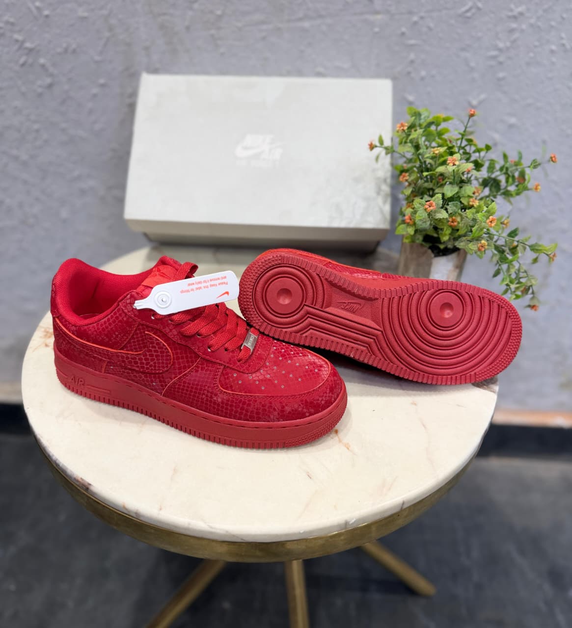 NIKE AIRFORCE KOBE BRYANT RED