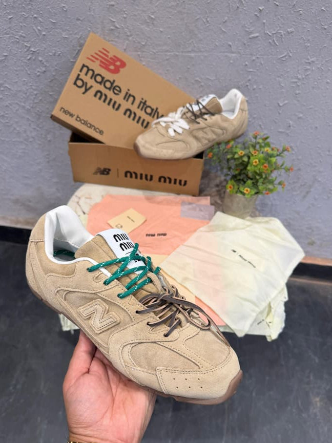 NEW BALANCE 530 X MIU MIU ECRU