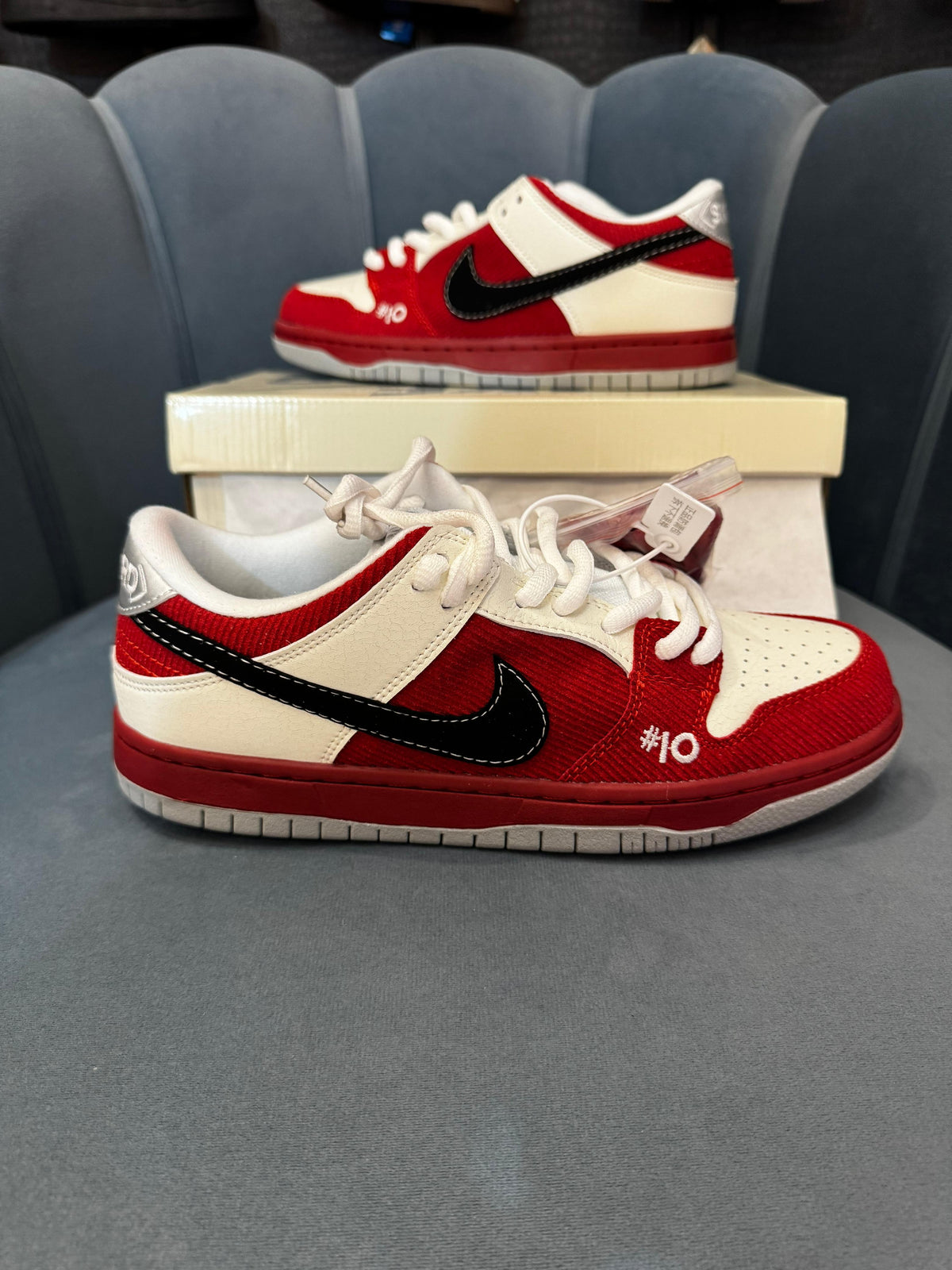 NIKE SB DUNK SKATEBOARD LOW ROLLER DERBY