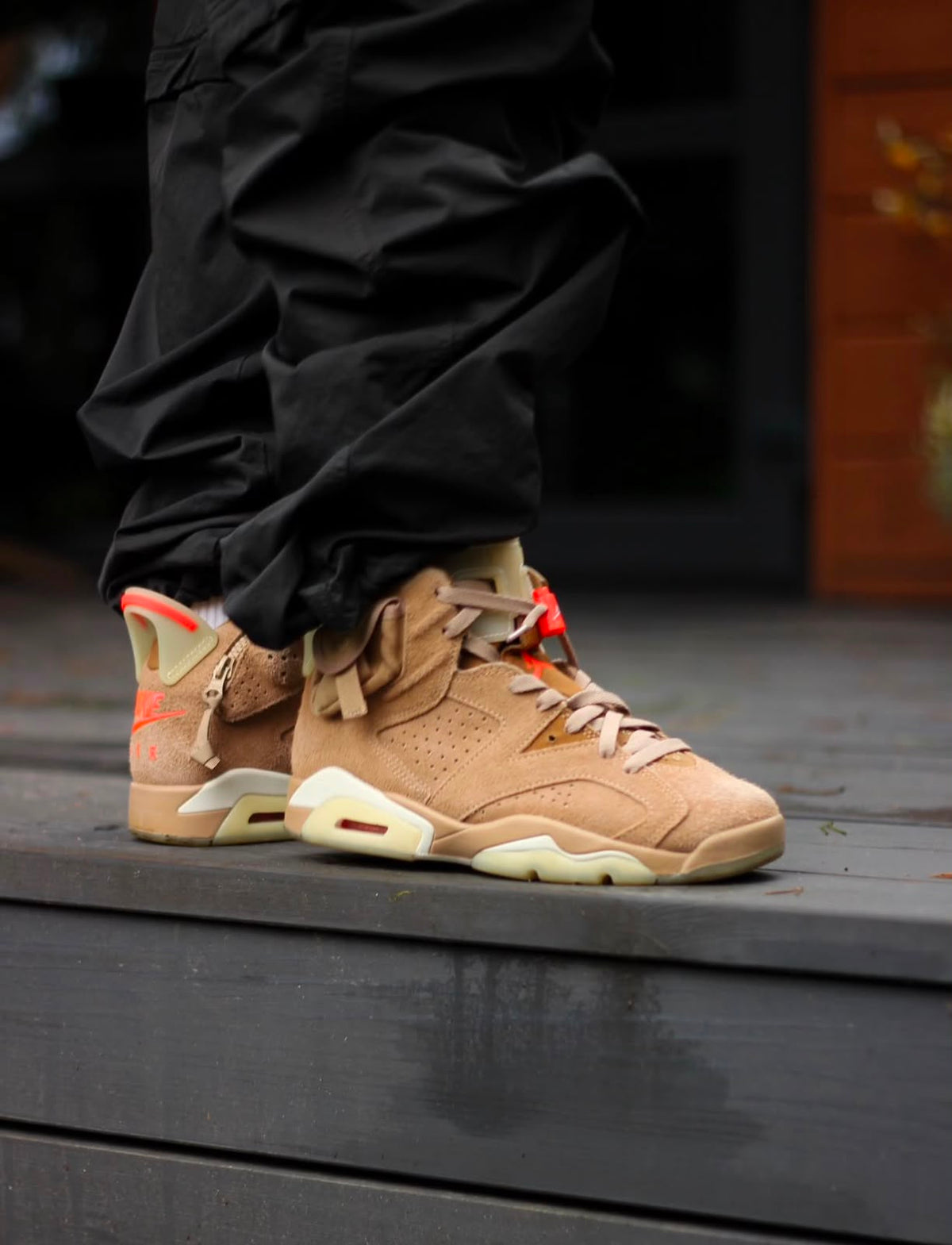 NIKE AIR JORDAN 6 RETRO TRAVIS SCOTT BRITISH KHAKI