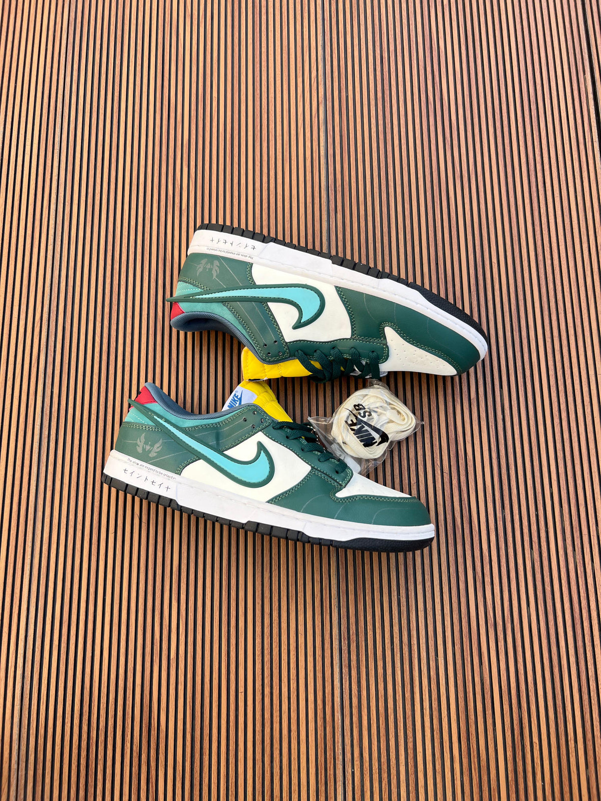 NIKE SB DUNK