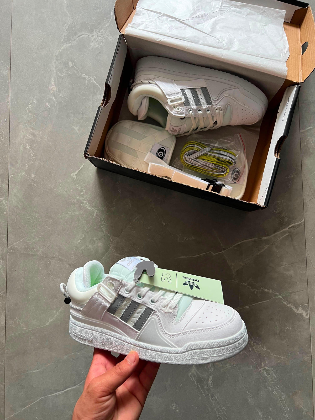 ADIDAS BAD BUNNY