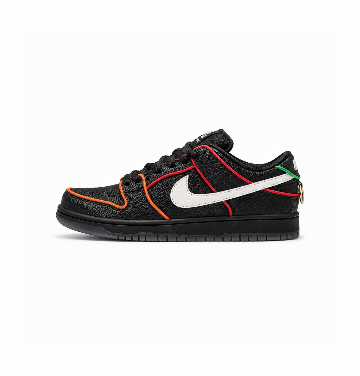 NIKE SB DUNK LOW BRONX GIRLS STRIKE