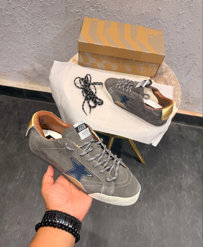 GOLDEN GOOSE TRUE STAR GREY