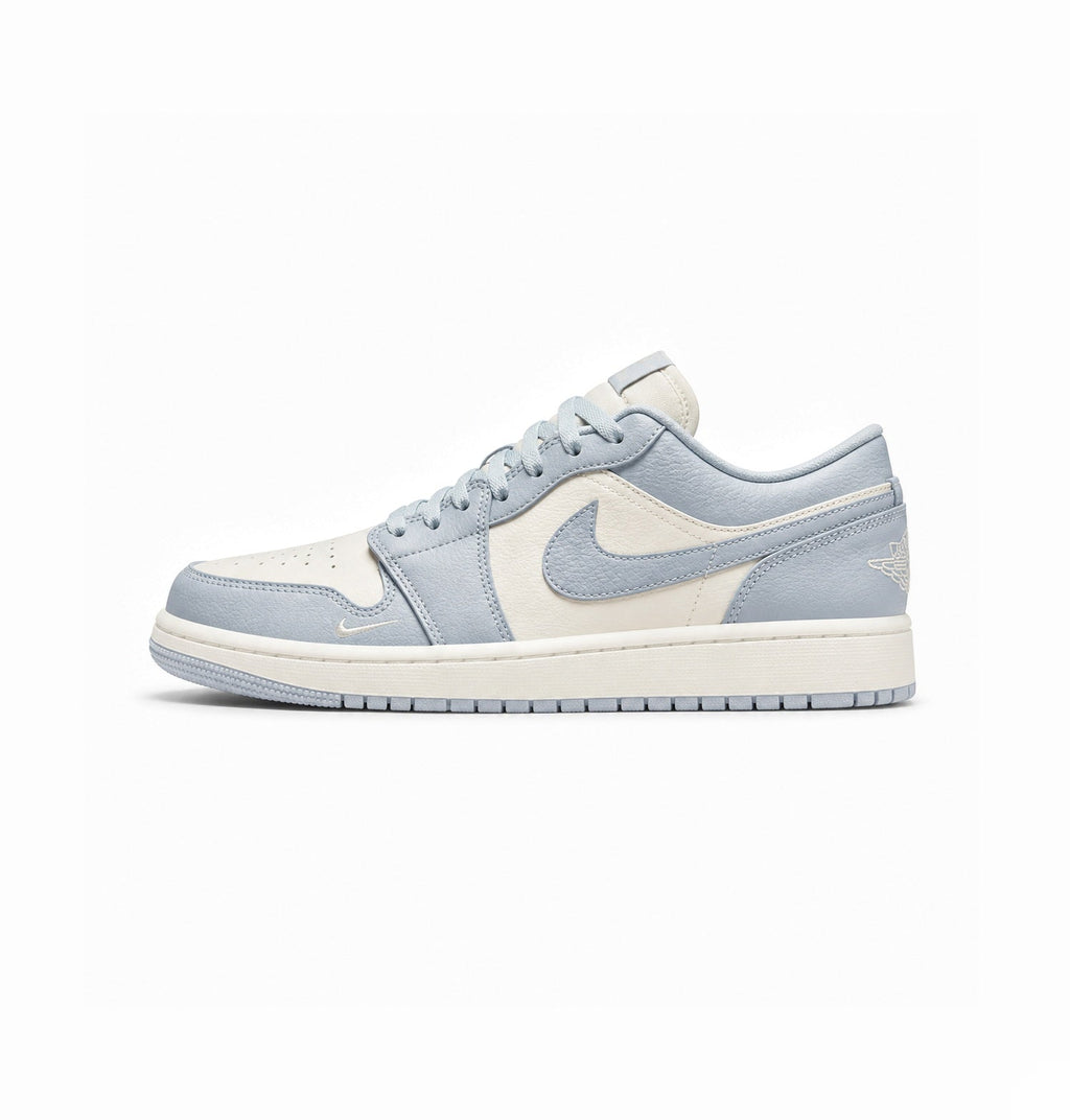 AIR JORDANS RETRO 1 LOW STUSSY OG GREY KEYCHAIN