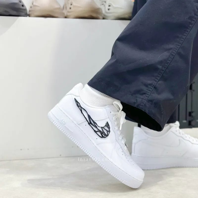 NIKE AIRFORCE ONE MOLTEN METAL VENOM