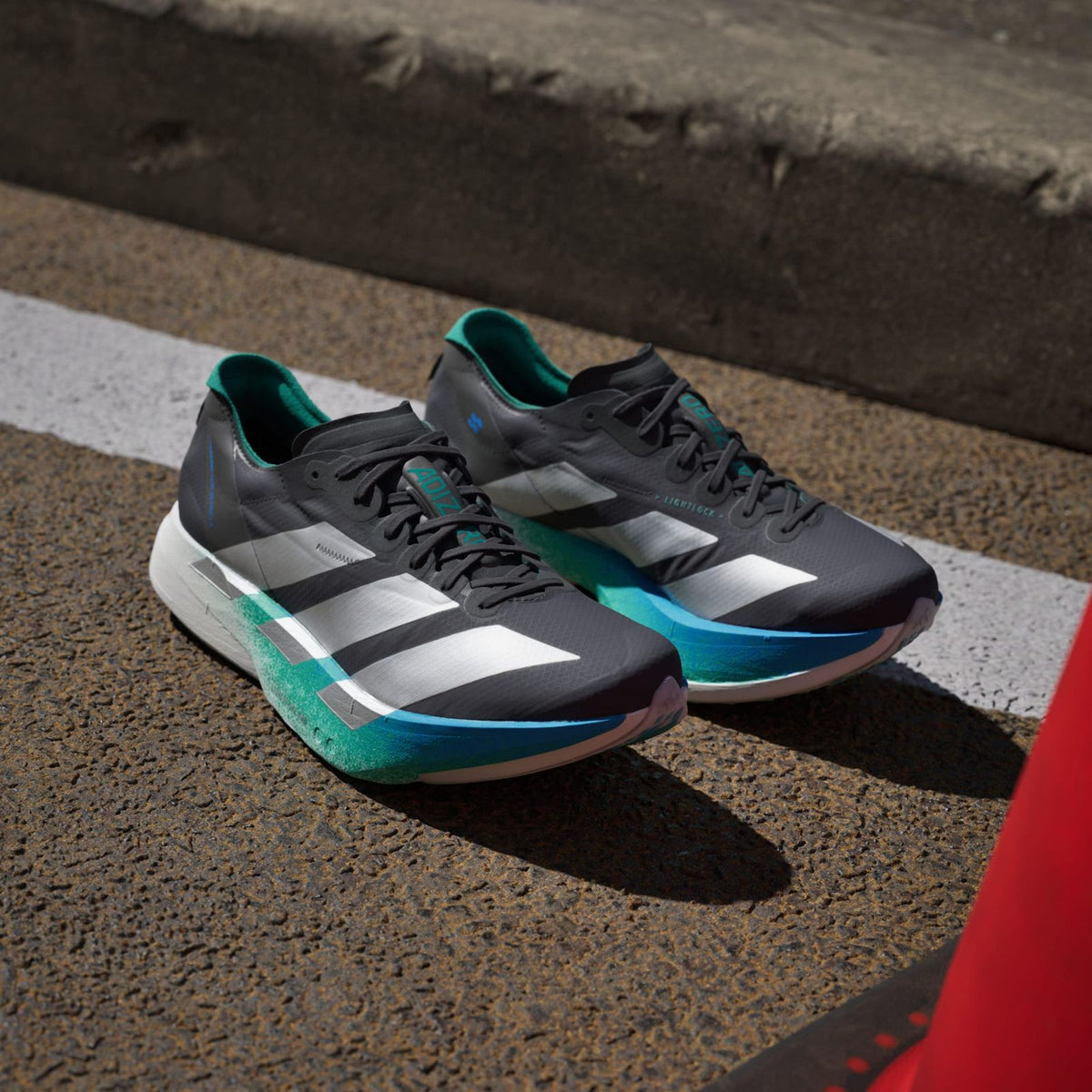 ADIDAS ADIZERO ADIOS PRO 4 BERLIN EDITION