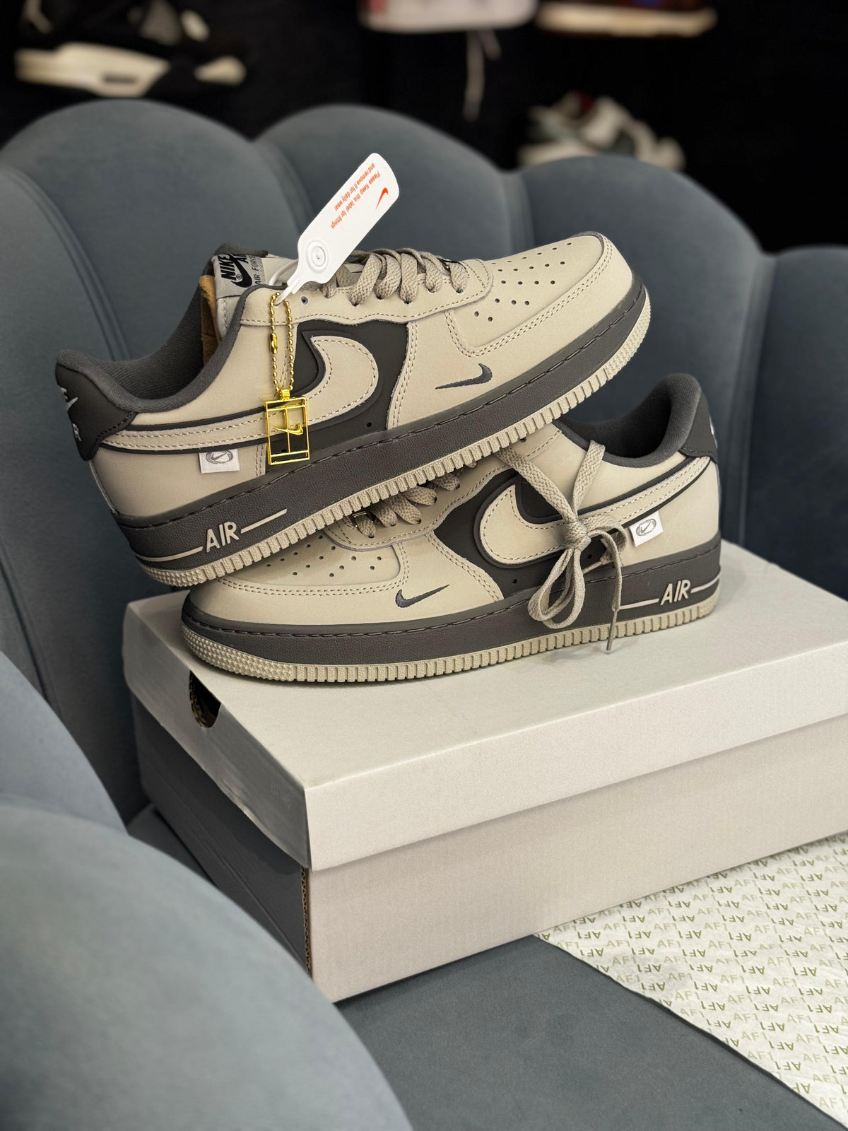 NIKE AIRFORCE 1 EPIC GREY