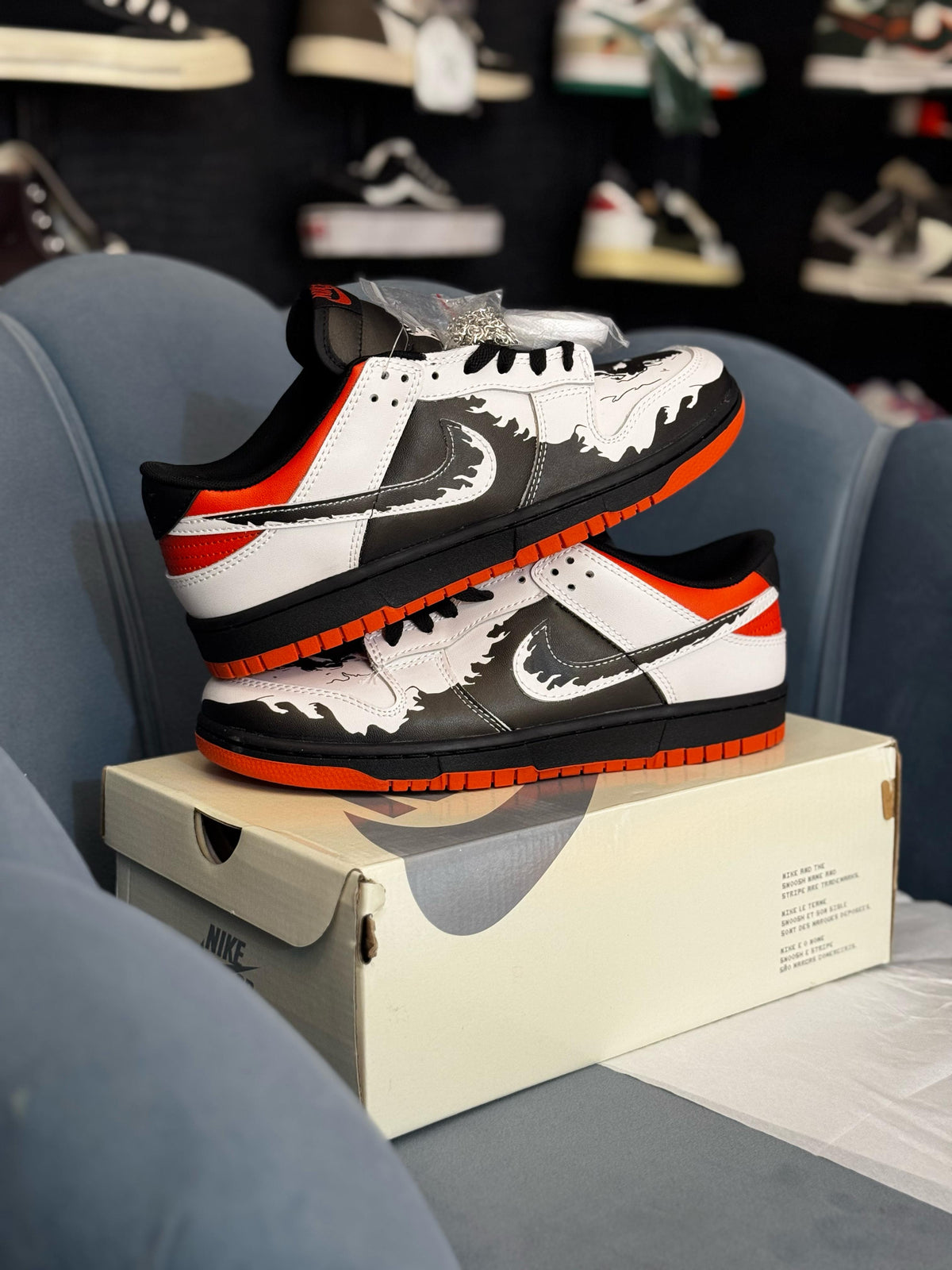 NIKE SB DUNK LOW GHOST RIDER
