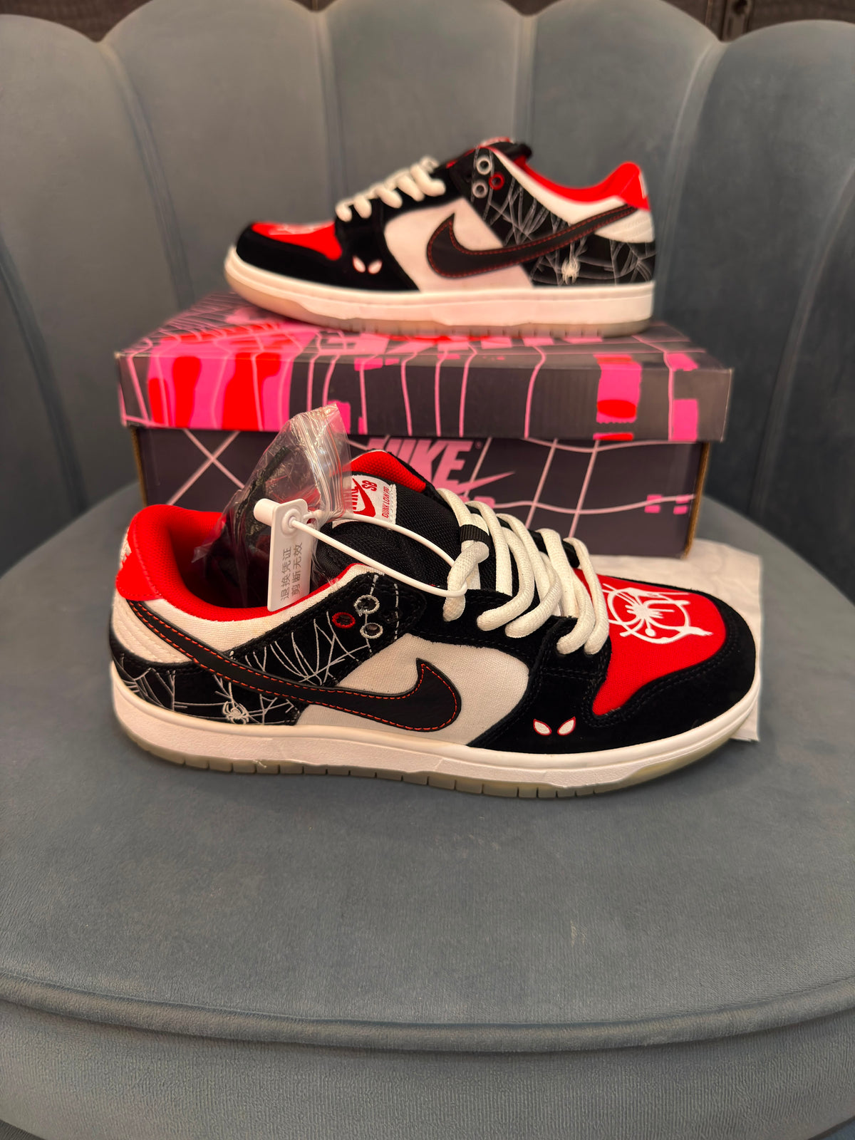 NIKE SB DUNK SPIDERMAN MILES MORALES