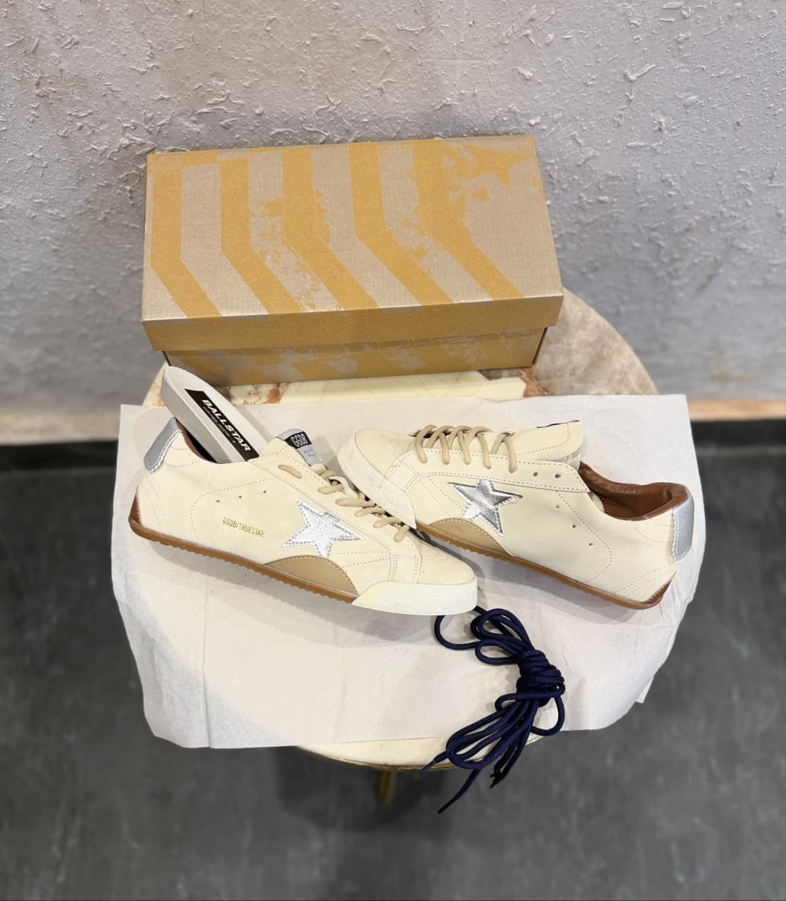 GOLDEN GOOSE TRUE STAR BEIGE SILVER