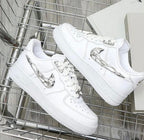NIKE AIRFORCE 1 MOLTEN METAL