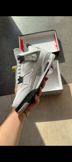 AIR JORDAN RETRO 4 WHITE CEMENT U.A