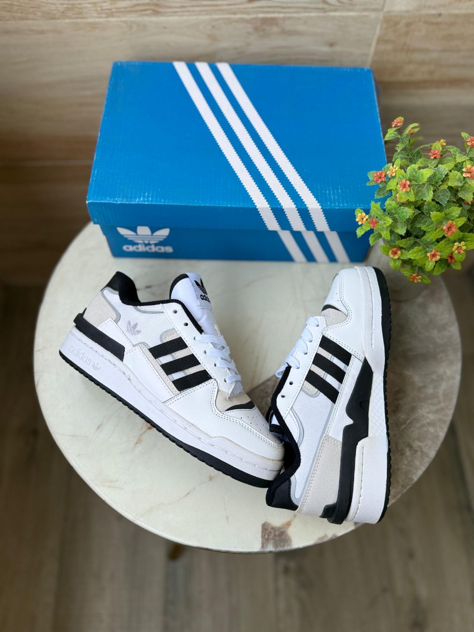 ADIDAS FORUM EXHIBIT BLACK/WHITE
