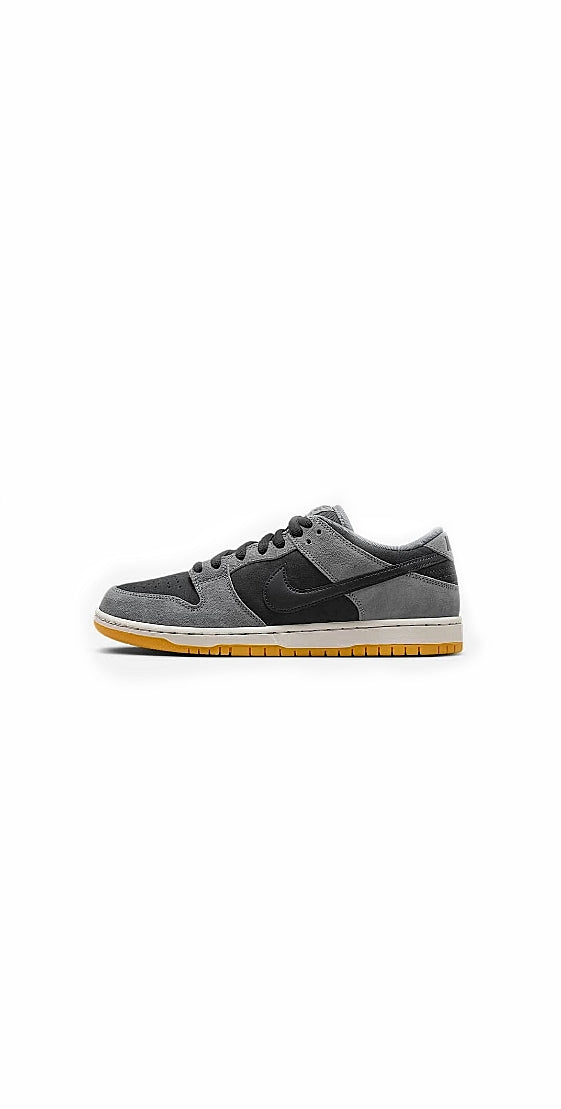 NIKE SB DUNK LOW SMOKE GRAY