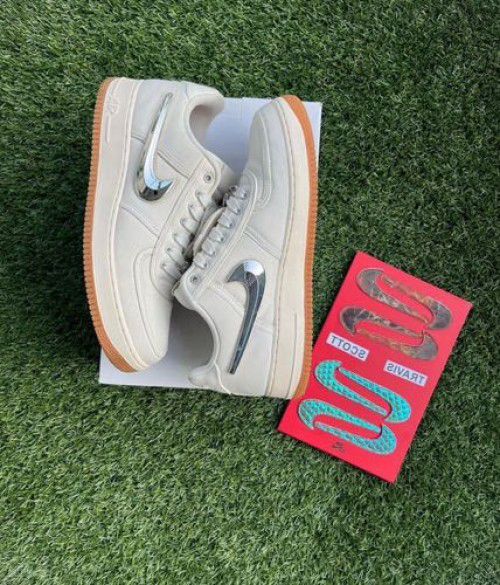 NIKE AIRFORCE 1 LOW X TRAVIS SCOTT SAIL