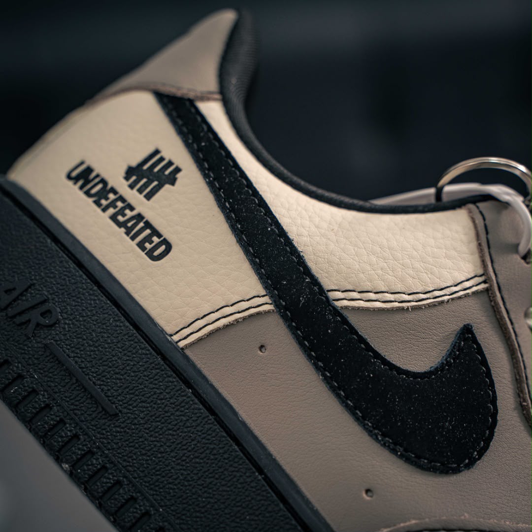 NIKE AIRFORCE 1 07 UNDEFEATED