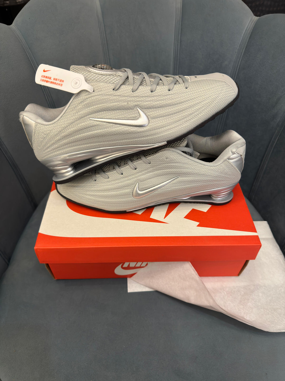 NIKE SHOX Z REIMAGINES 2026