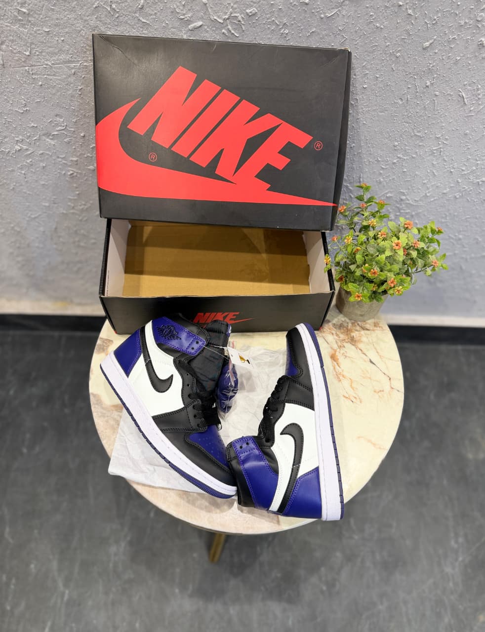 AIR JORDAN RETRO 1 MID PURPLE COURT
