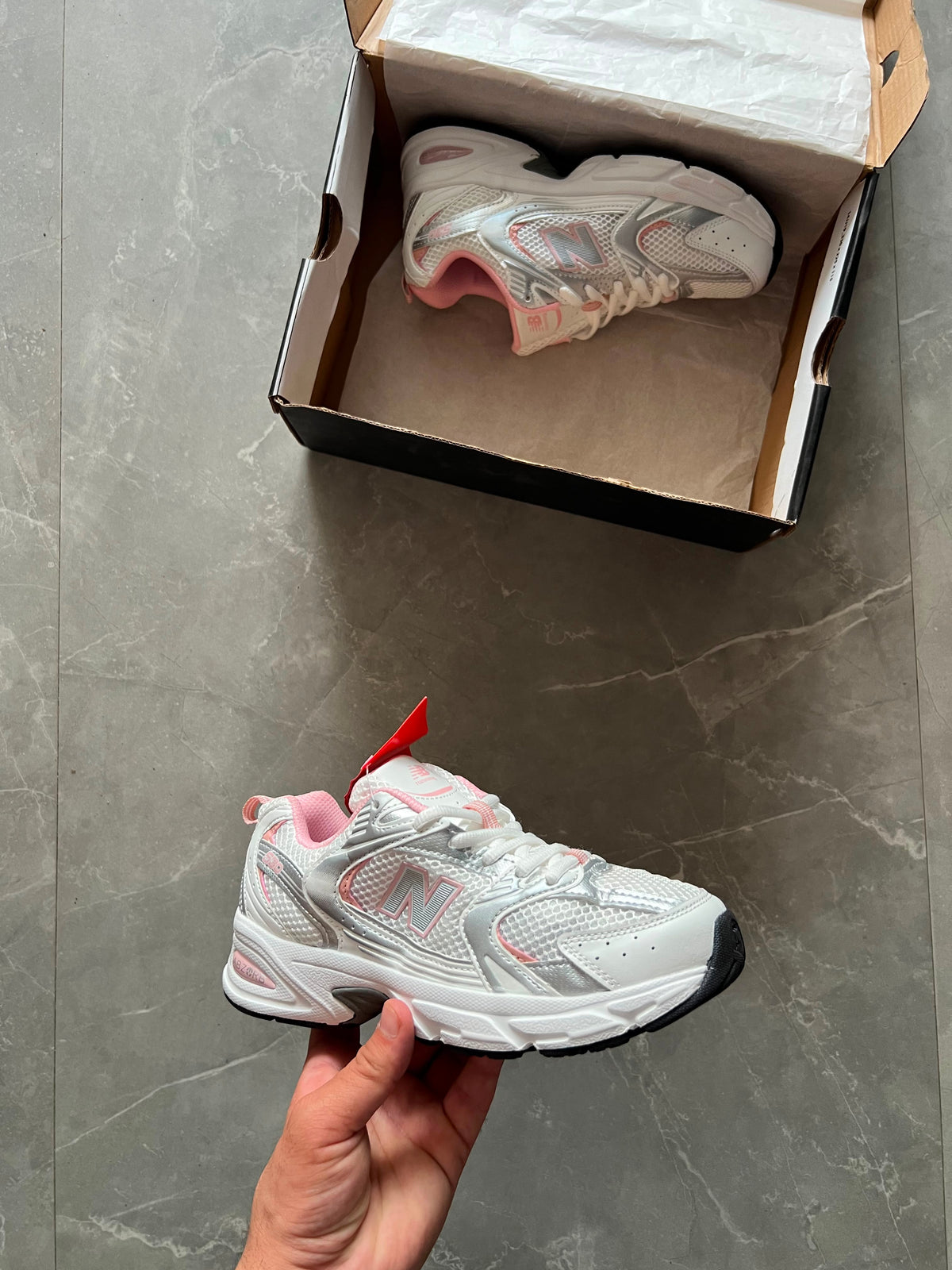 NEW BALANCE 530