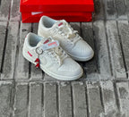 NIKE SB  DUNK SUPREME BEIGE