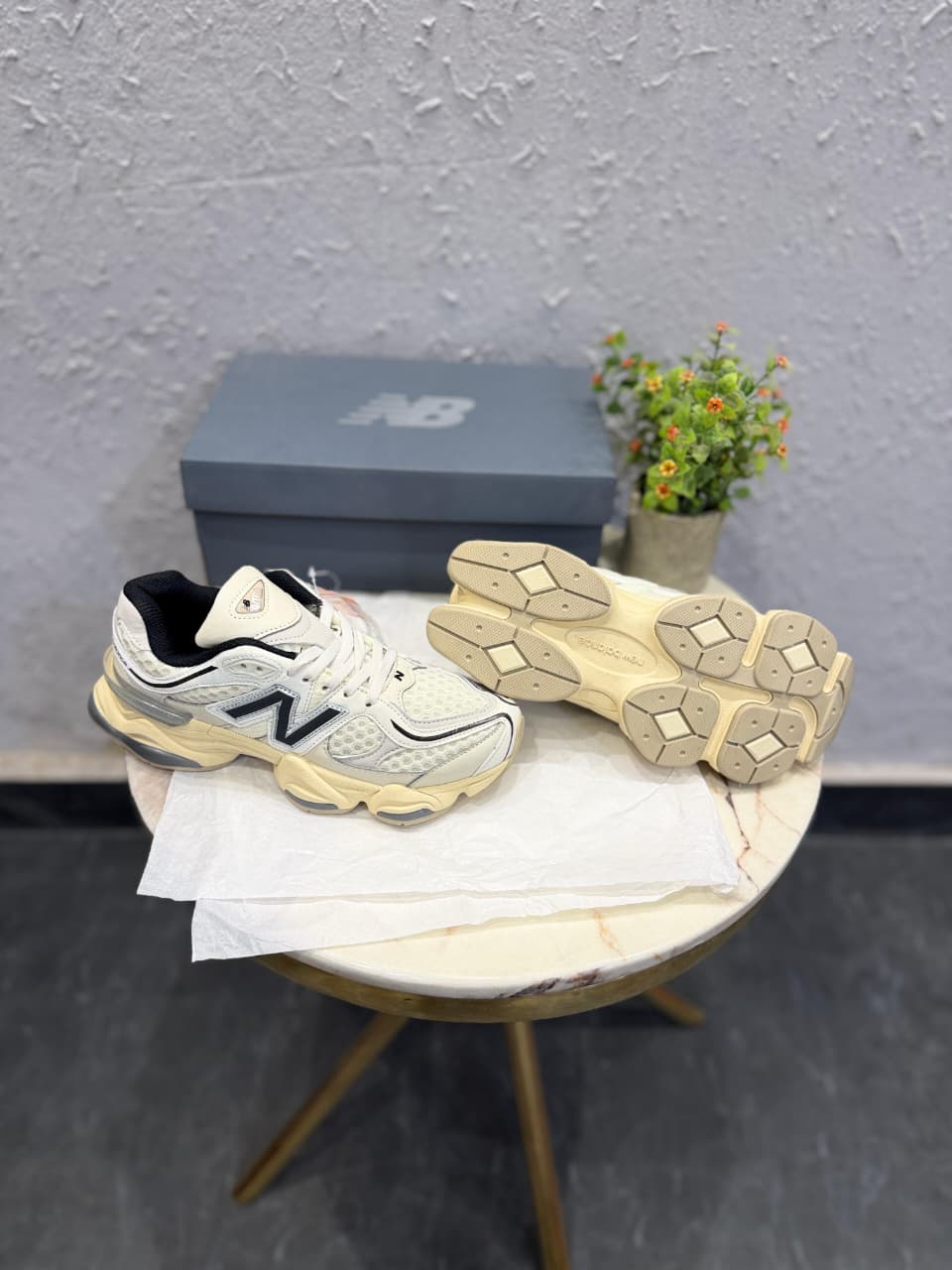 NEW BALANCE 9060 TURTLEDOVE BLACK