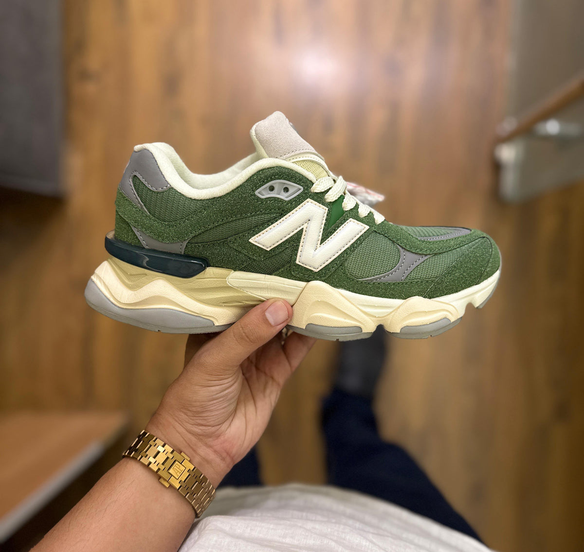 NEW BALANCE 9060 NORI GREEN