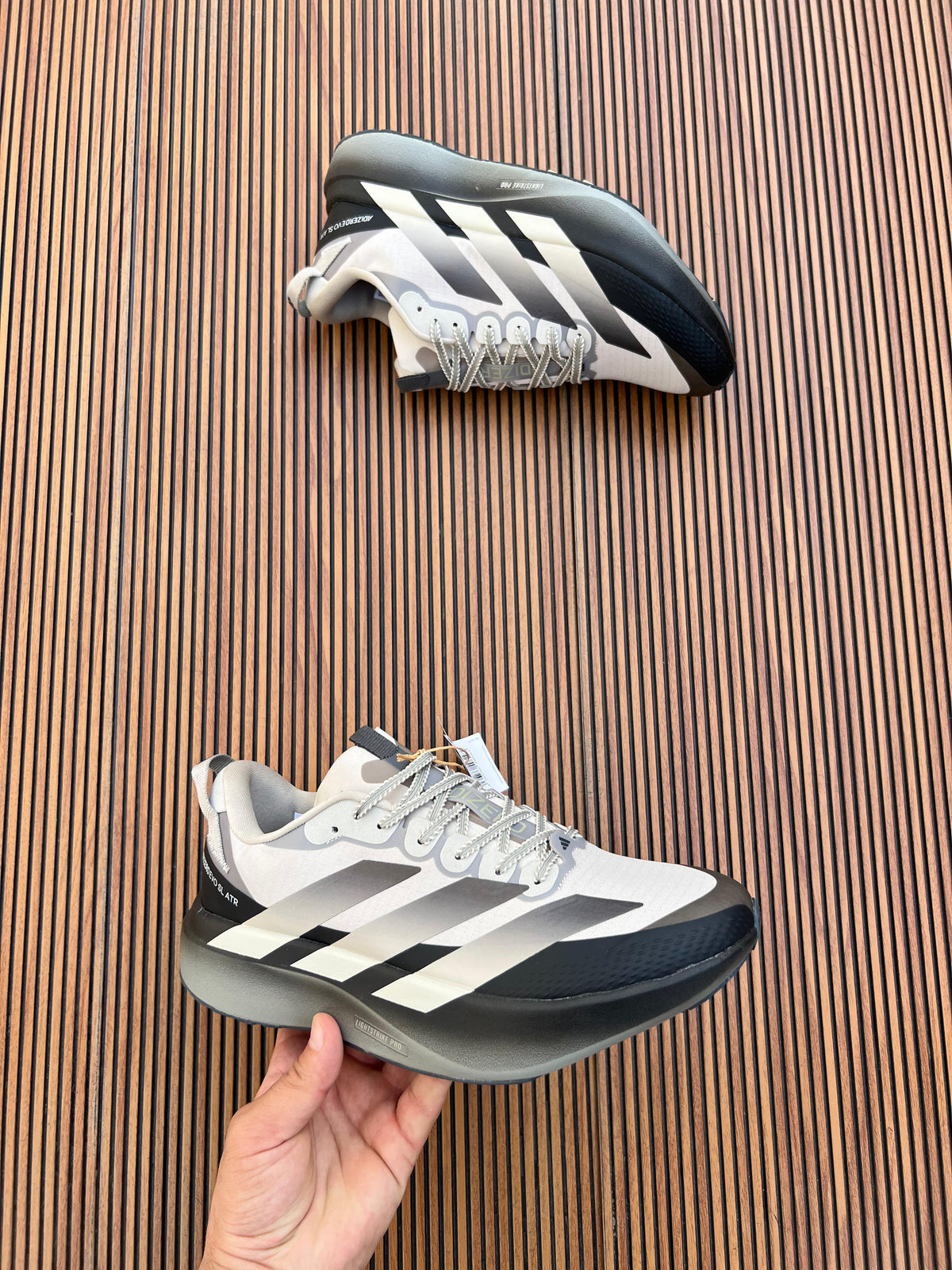 ADIDAS ADIZERO EVO SL