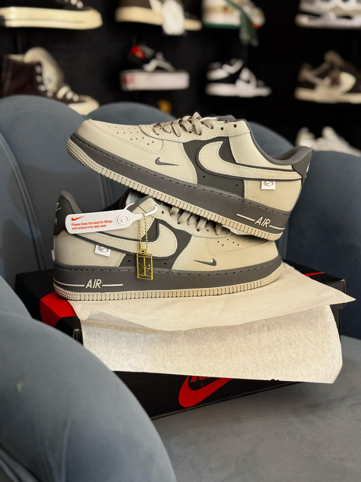 NIKE AIRFORCE 1 EPIC GREY