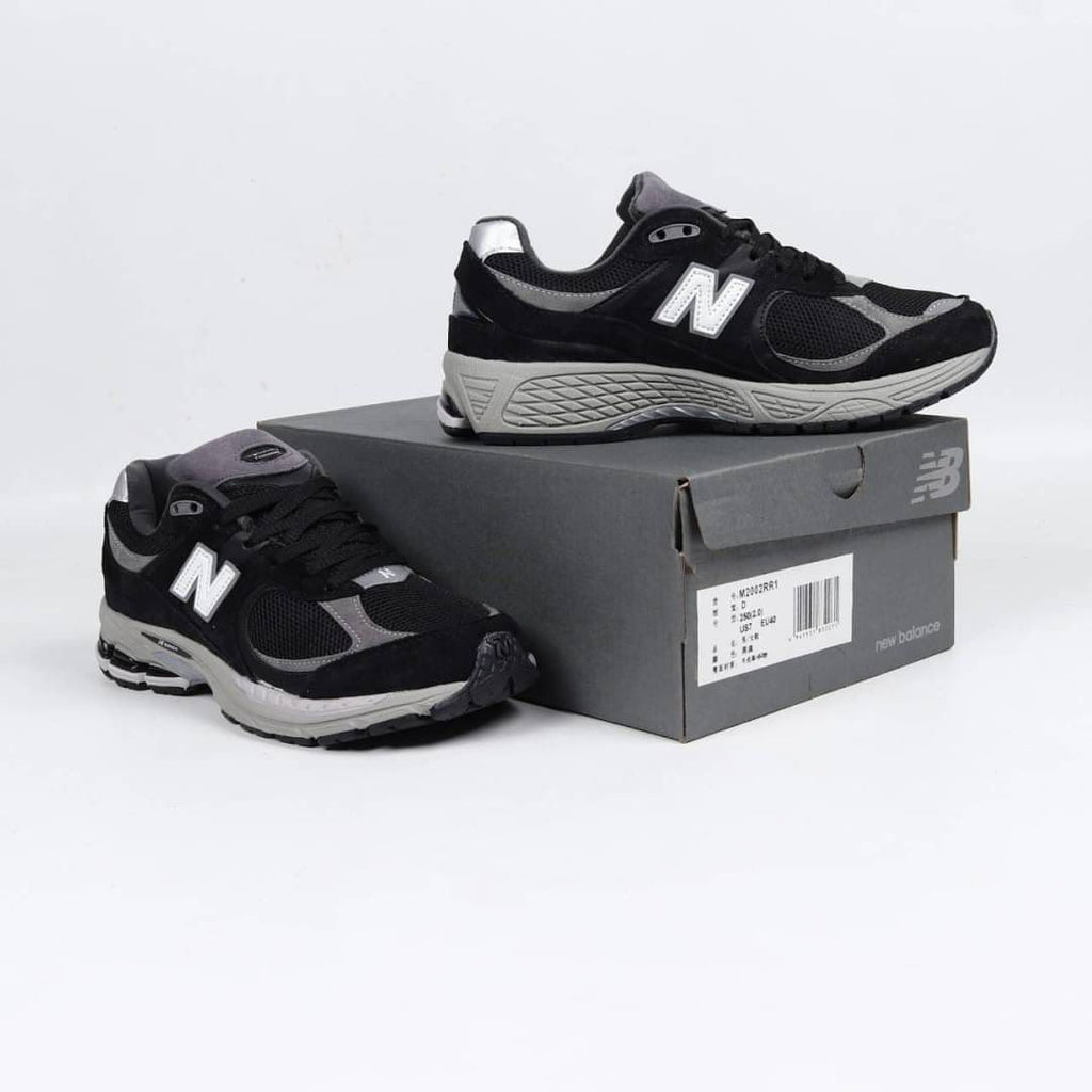 NEW BALANCE 2002R SHADOW BLACK