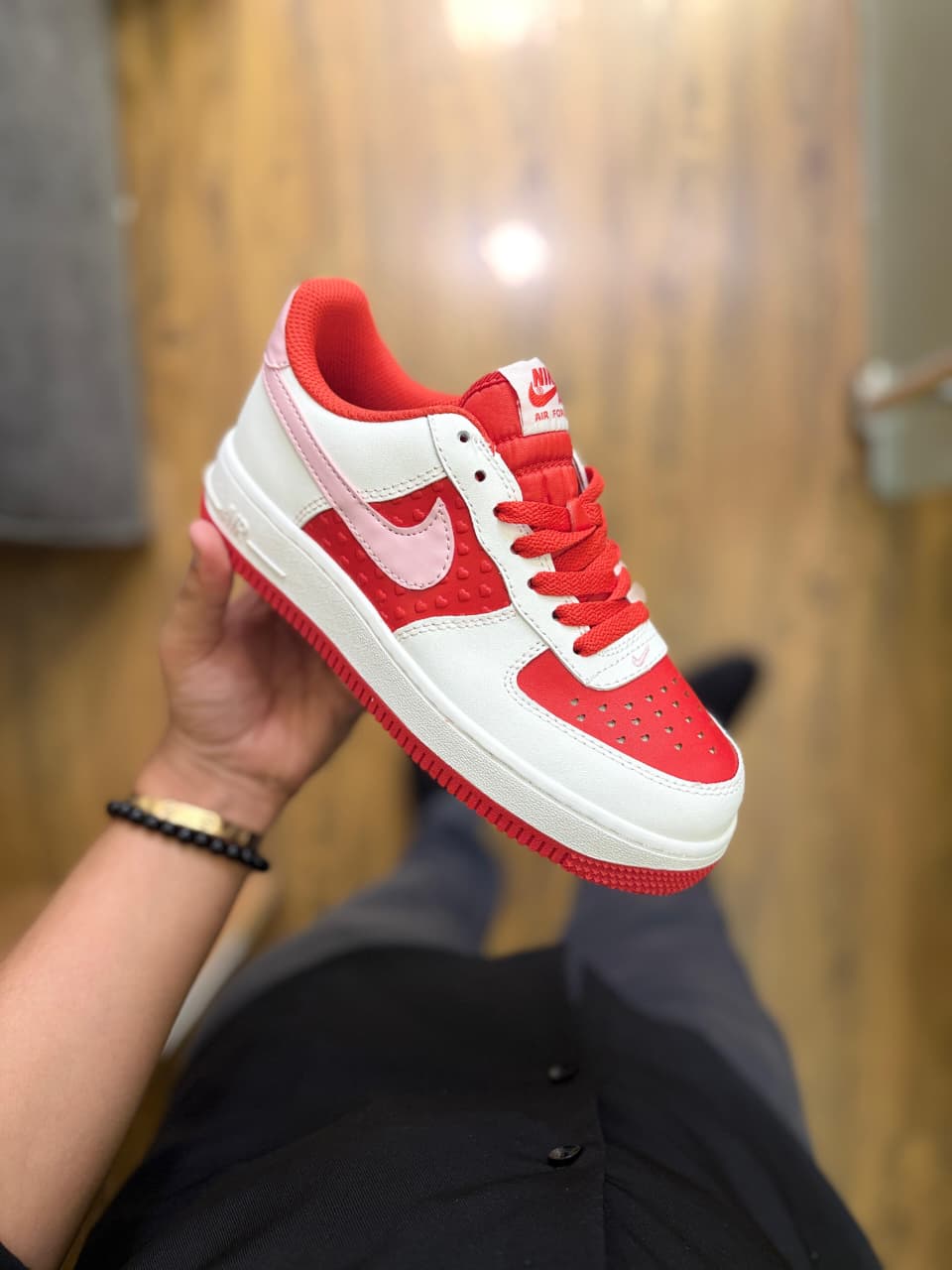 NIKE AIRFORCE ONE VALENTINE 2024